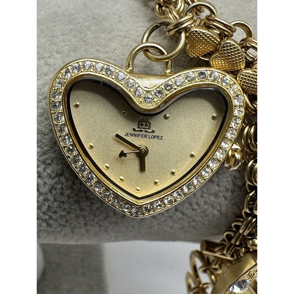 Jennifer Lopez JL/2288 New Battery Ladies Charm Watch 28MM 8" Heart Shaped J92 - Picture 3 of 6